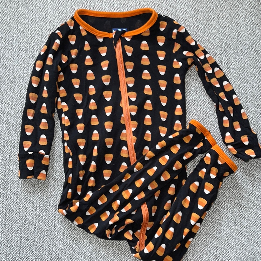 Kickee Pants Candy Corn Zip Romper